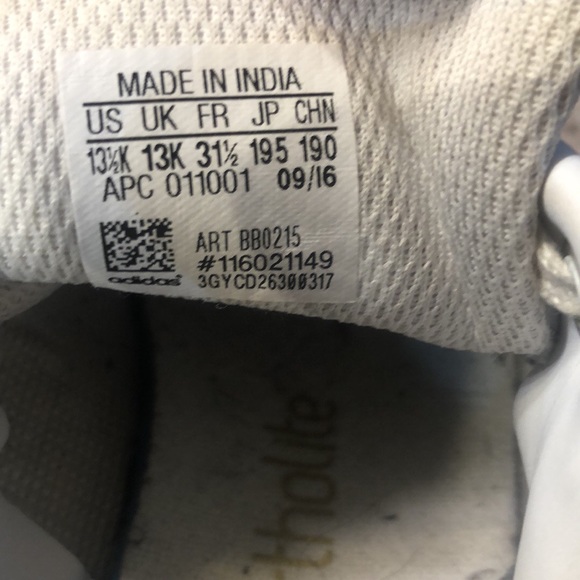 Adidas Stan Smith youth sneakers size 13.5 - Picture 4 of 4